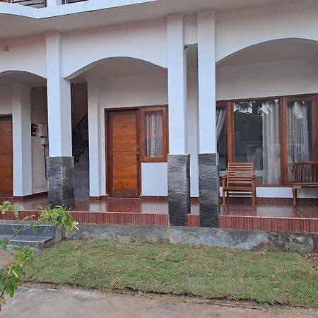 Kutabay Homestay Kuta  Εξωτερικό φωτογραφία