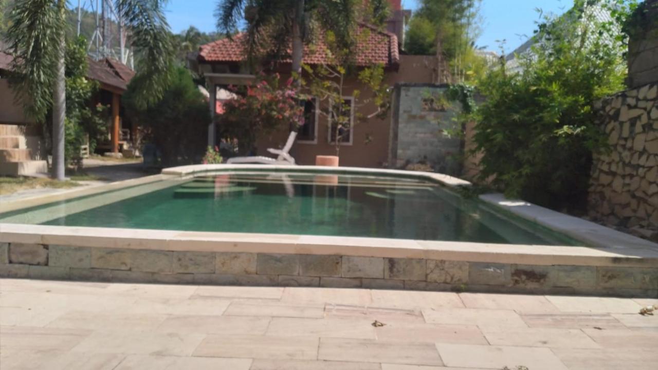 Kutabay Homestay Kuta  Εξωτερικό φωτογραφία