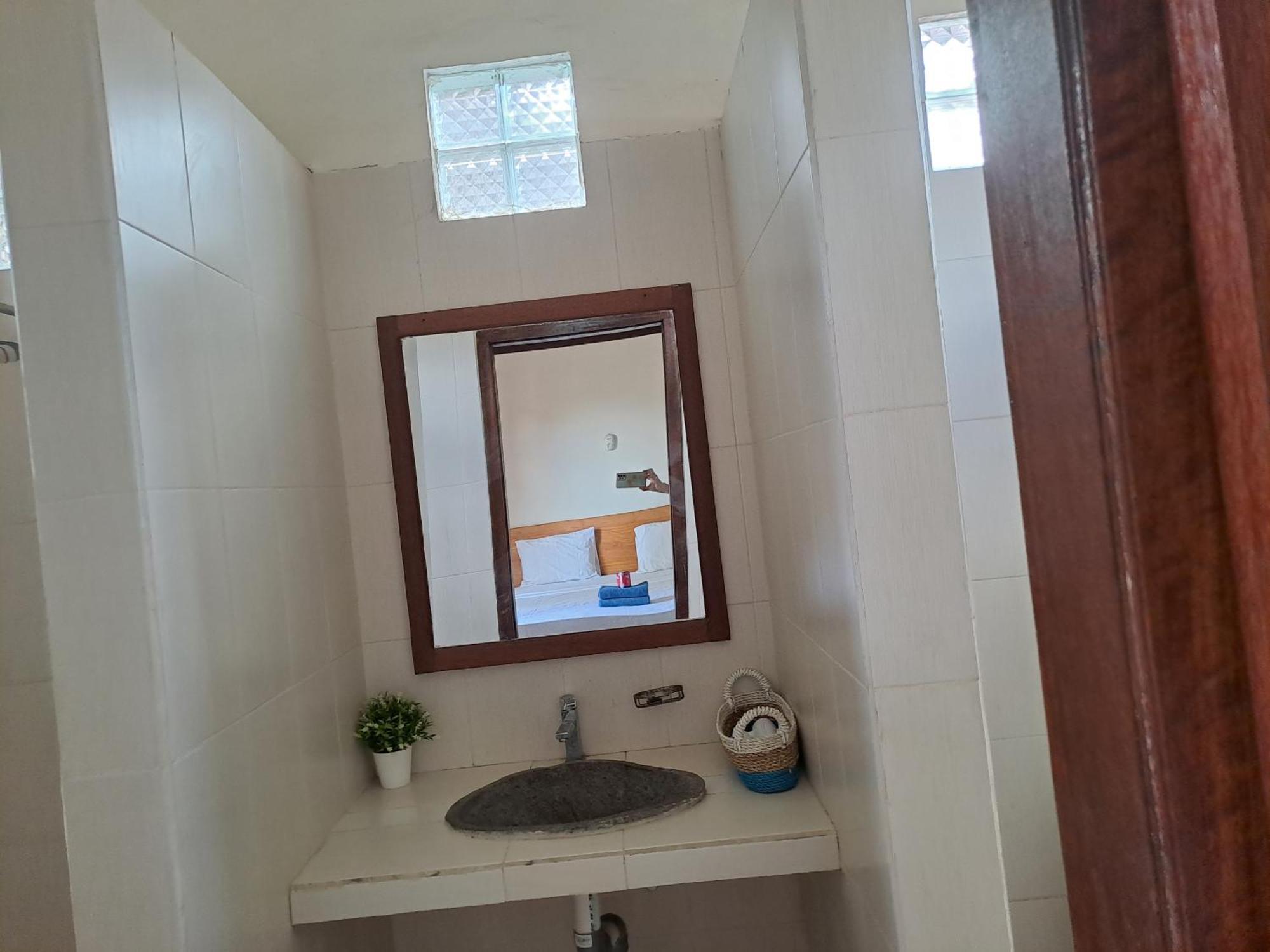 Kutabay Homestay Kuta  Εξωτερικό φωτογραφία